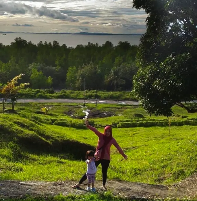 Area Dekat Dermaga Mambrungan