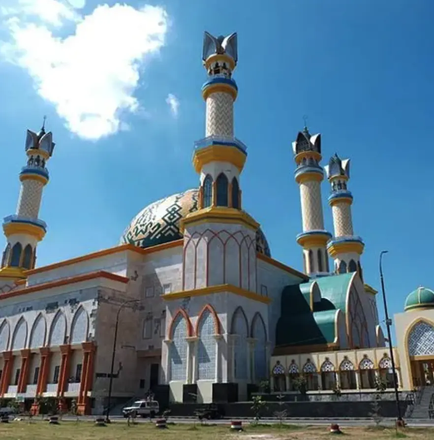 Masjid Raya Hubbul Wathan