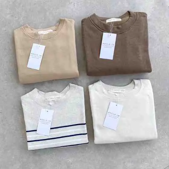 116. Clove Oversize Crop Sweater 