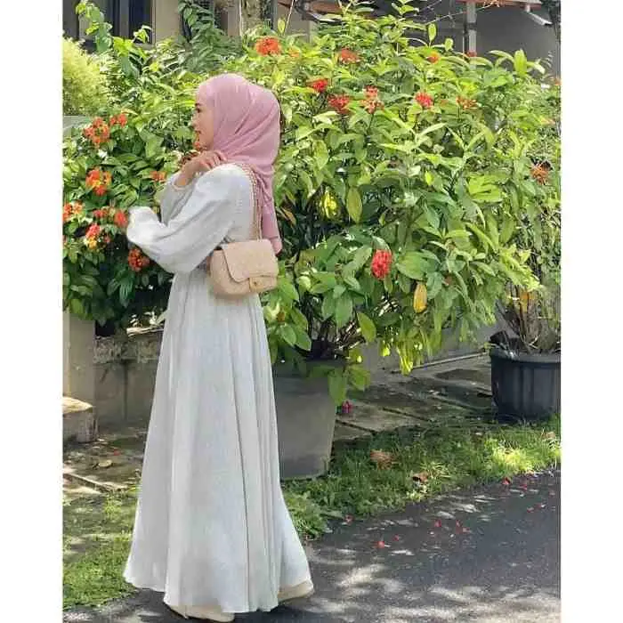 142. Freesia One Set Dress