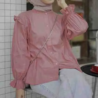 169. Daisy Blouse