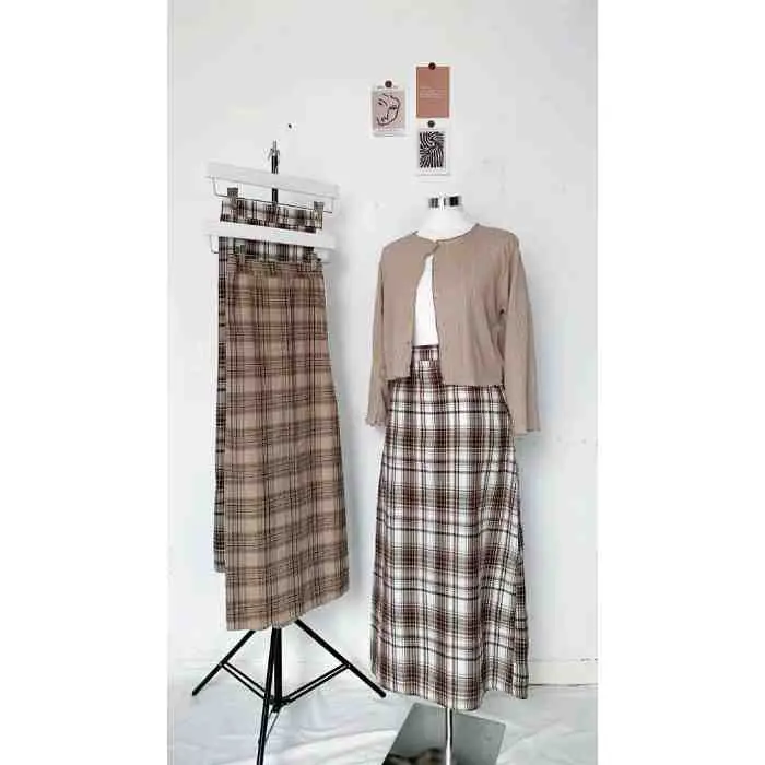 170. Jisso Skirt