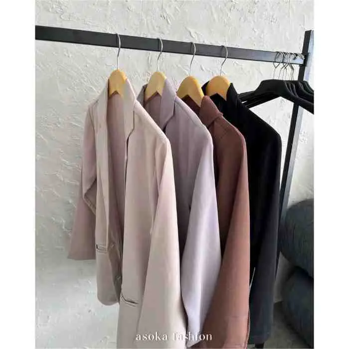 191. Elanor Blazer