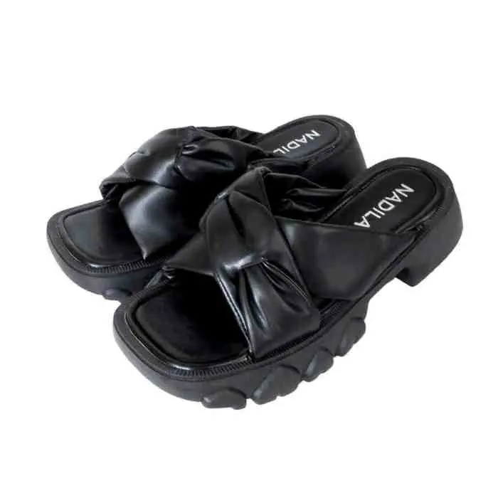 217. Nadilastuff Twinkle Platform