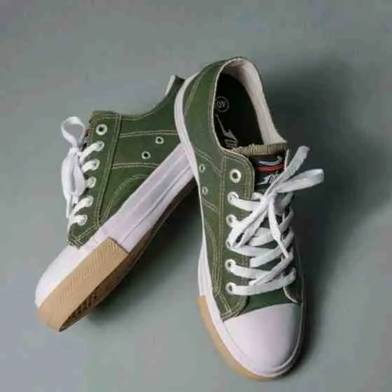 15. Johnson Classic Lowcut (LC) Green