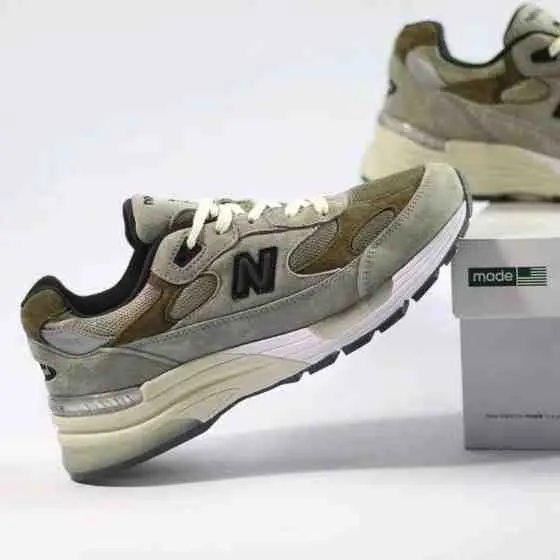 24. New Balance 992 x JJJJound Brown