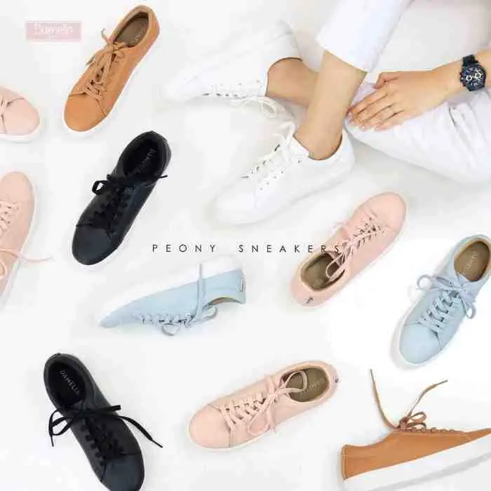 16. Damelia Peony Sneakers Wanita