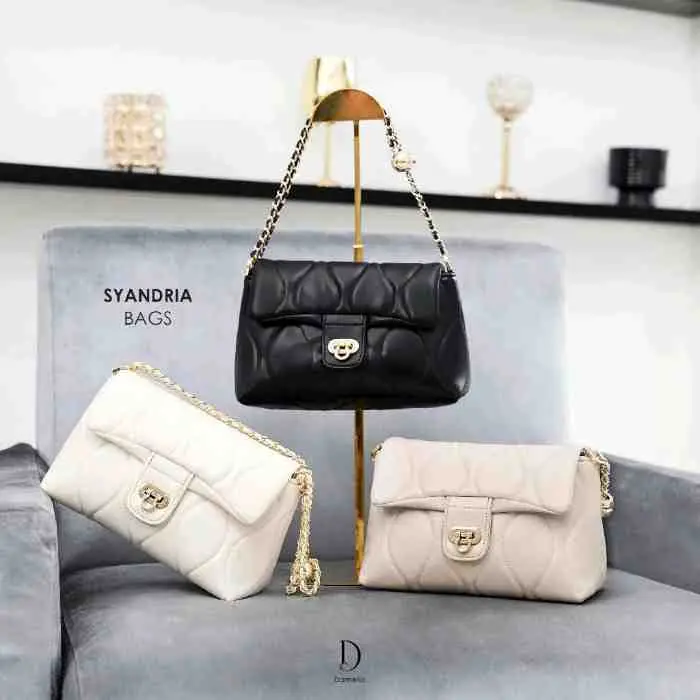 8. Damelia Syandria Bag Wanita