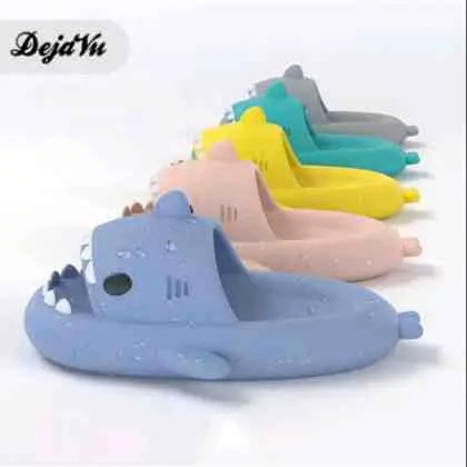 27. Dejavu Sandal Wanita Sendal Jelly Wanita Anti Slip Motif Hiu Sandal Rumah Slop Karet Shark Lucu Terb