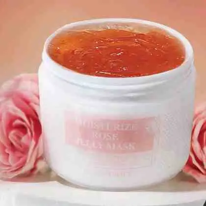 17. Eileen Grace Jelly Mask