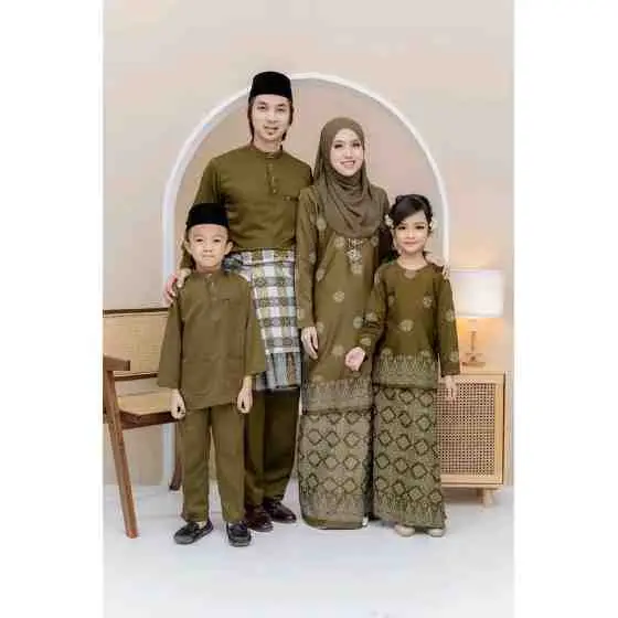 28. SET FAMILY SONGKET BUNGA TABUR - COLOUR OLIVE 