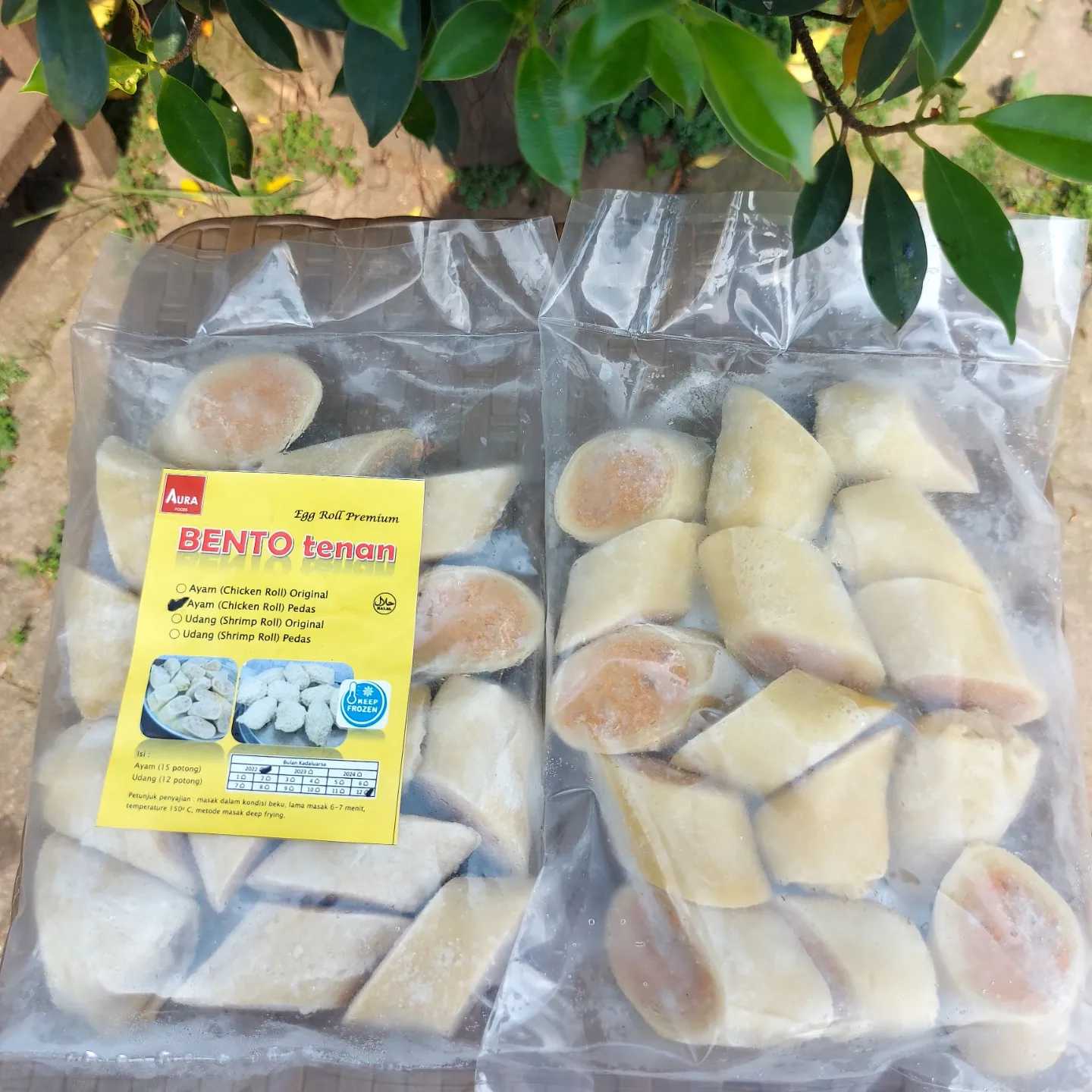 EGG CHICKEN ROLL PEDAS