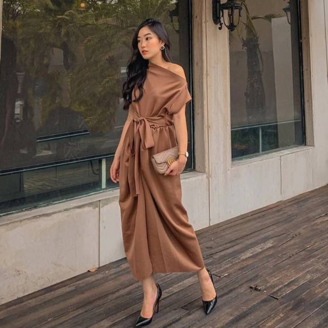 463. Dress Mocha