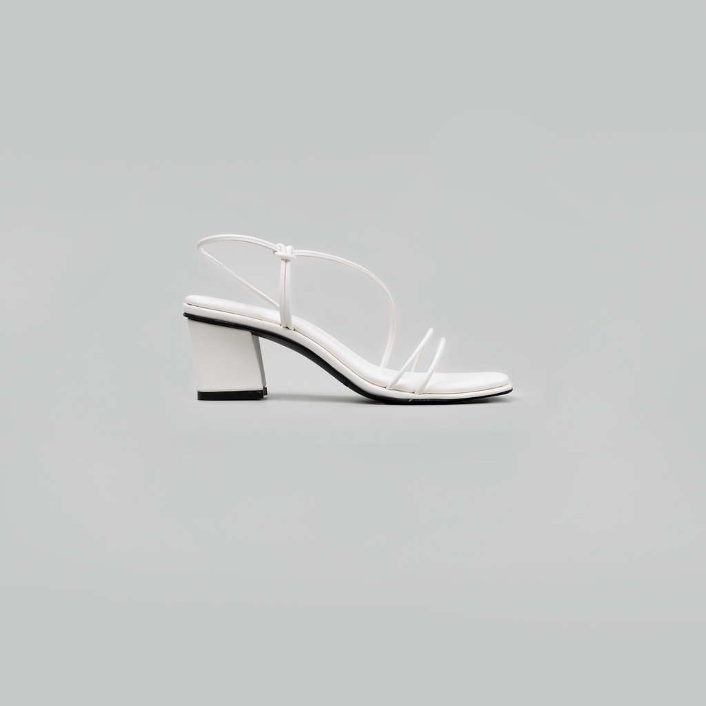 423. Maeve Heels