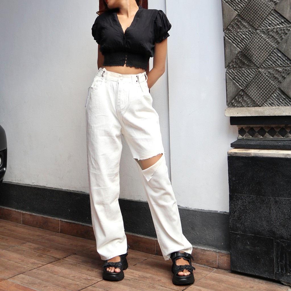 317. Off White Jeans