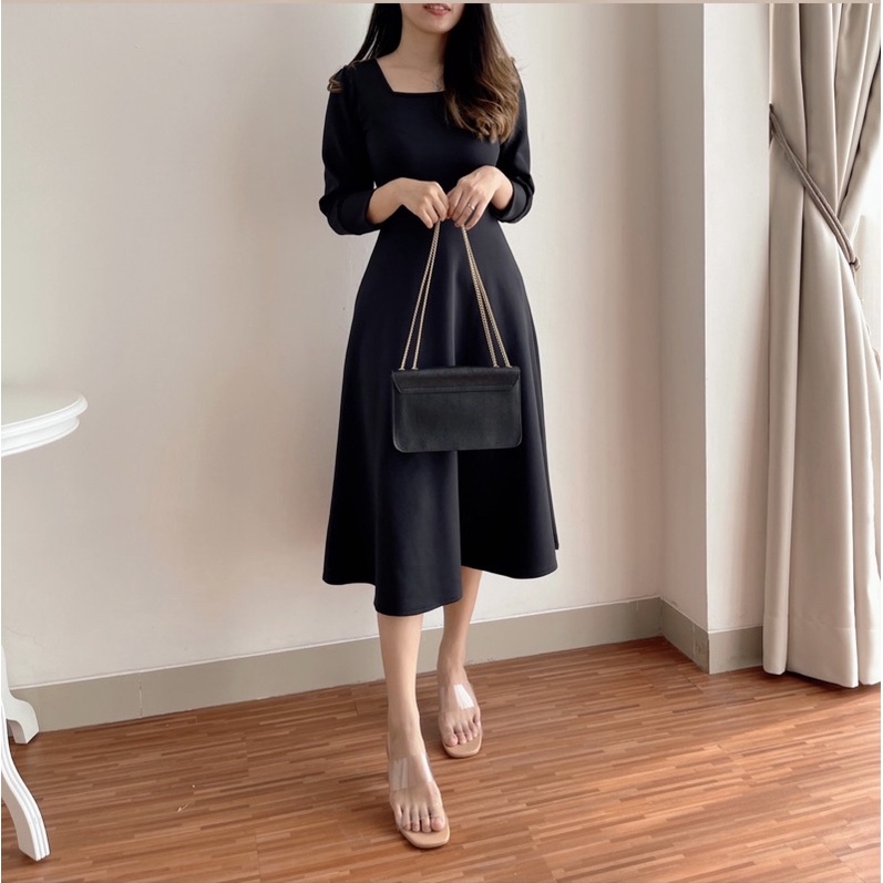 516. Aurora Dress