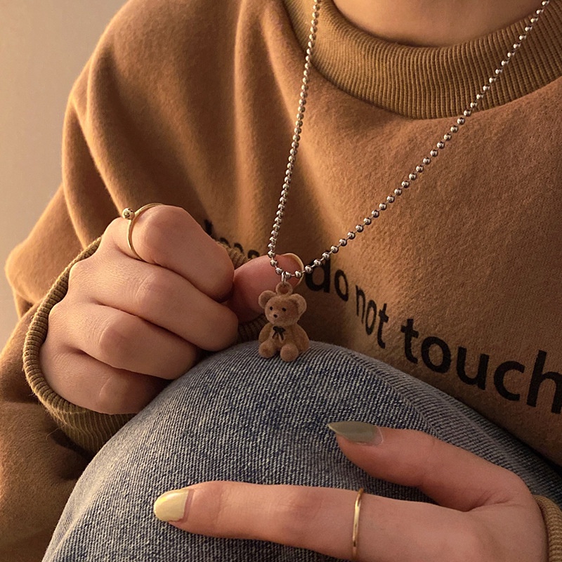 541. Bear Necklace