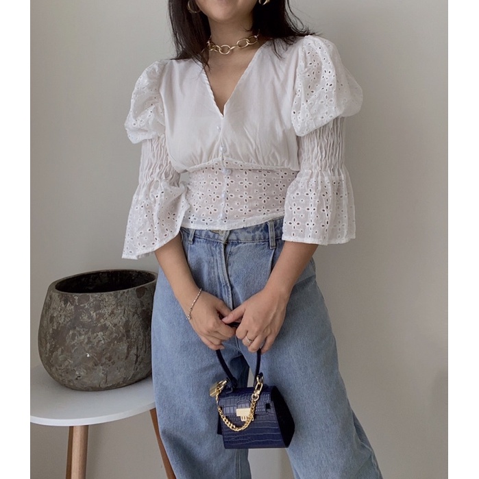 405. Blanc Top