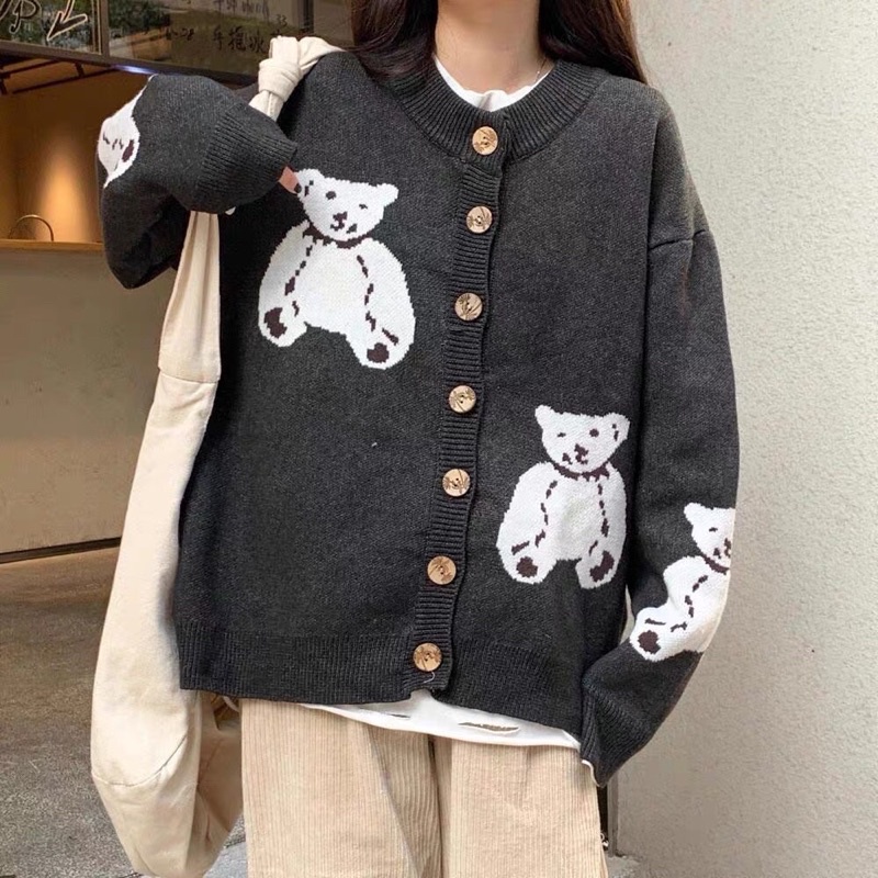 558. Beary Black