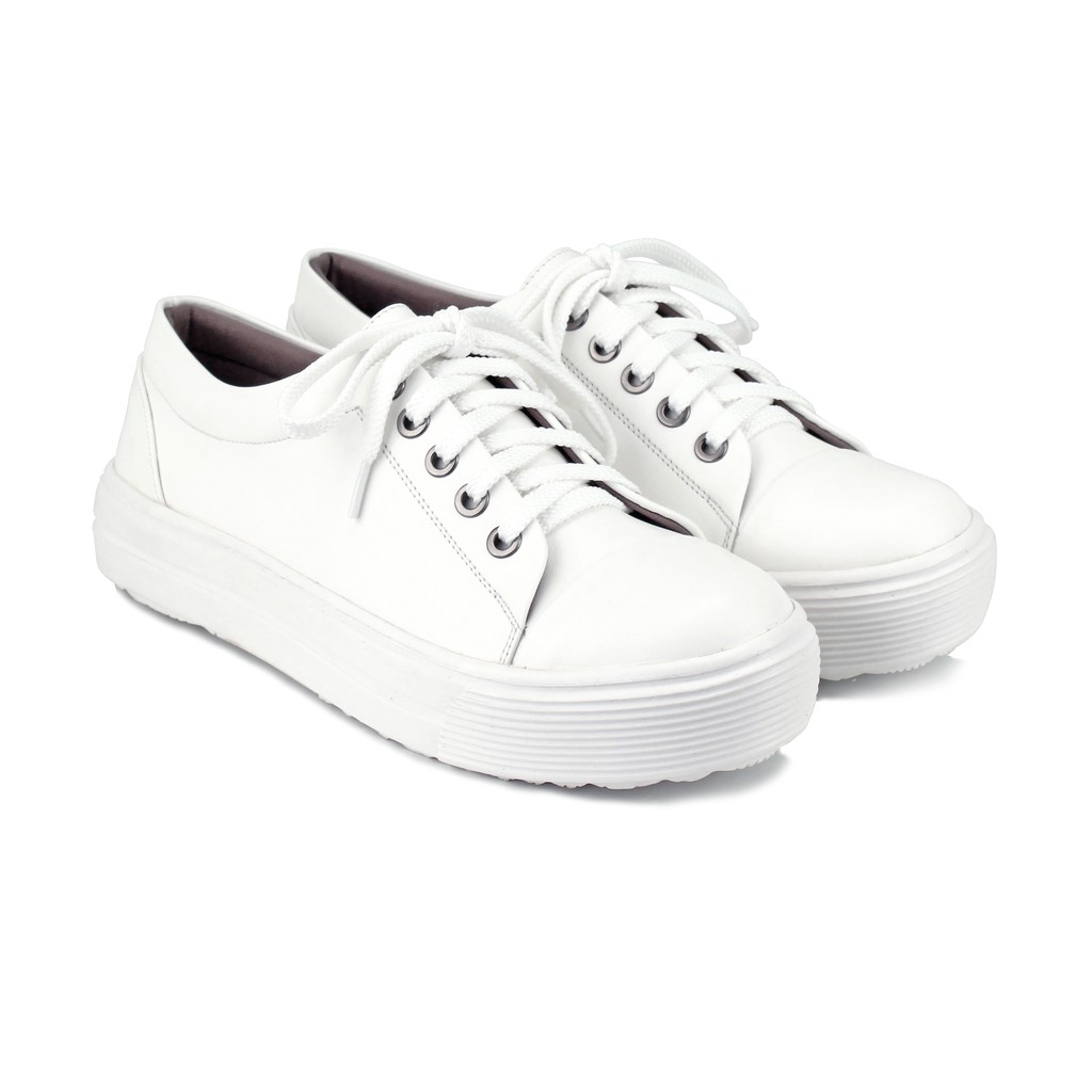 68. Willy Shoes