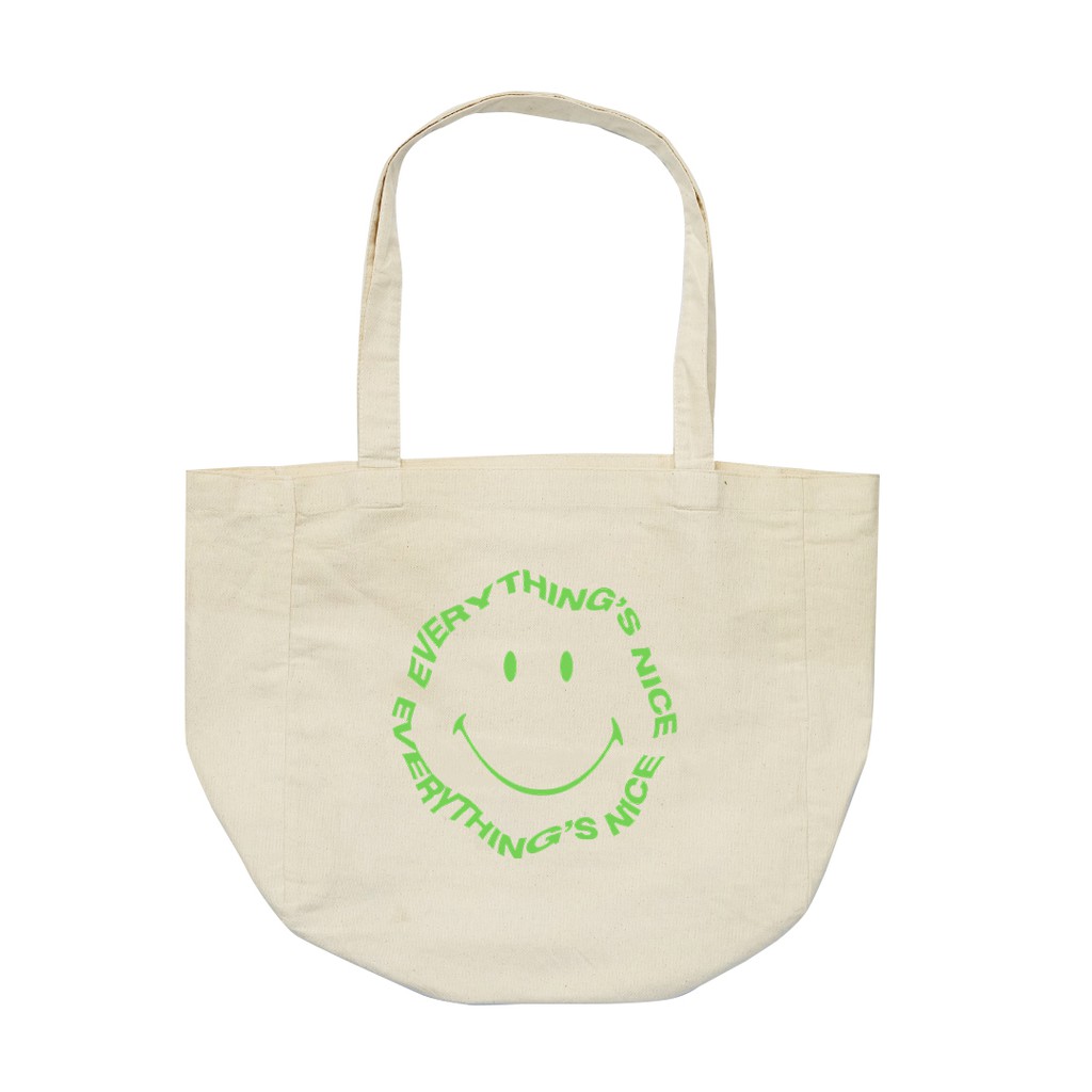 243. Smile Totebag