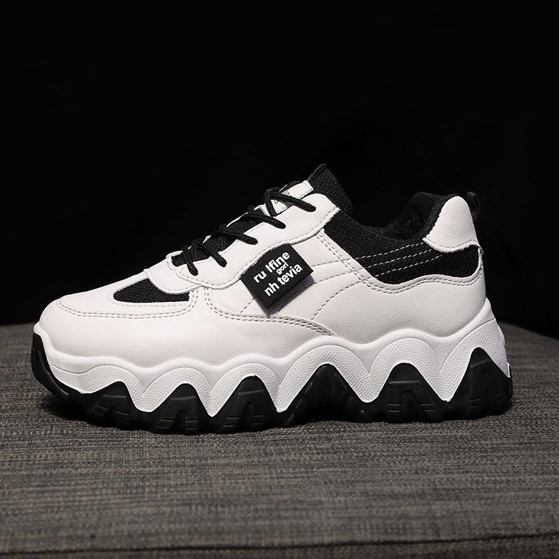 269. Beeyoo Sneakers