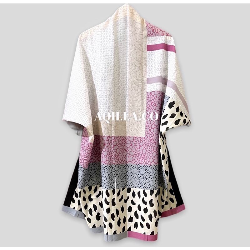 77. Outer Scarf