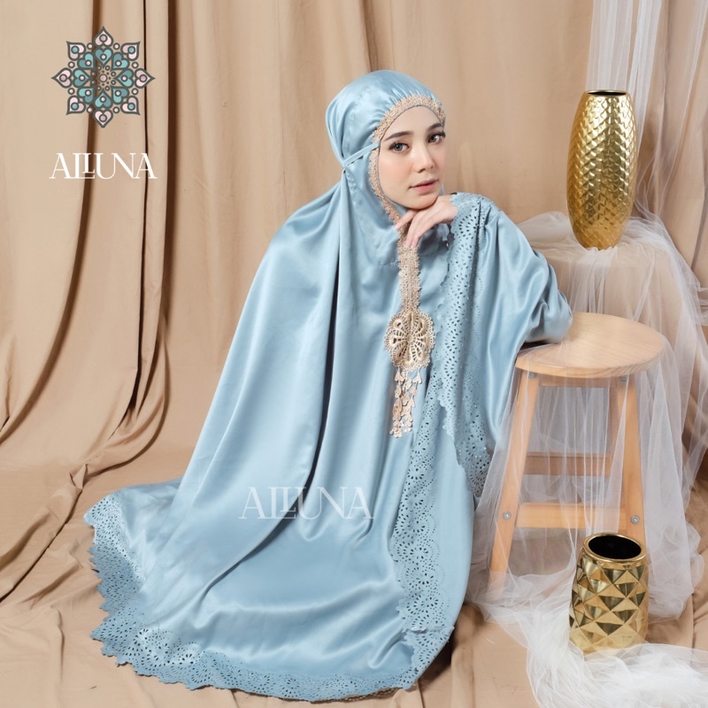 300. Silky Series
