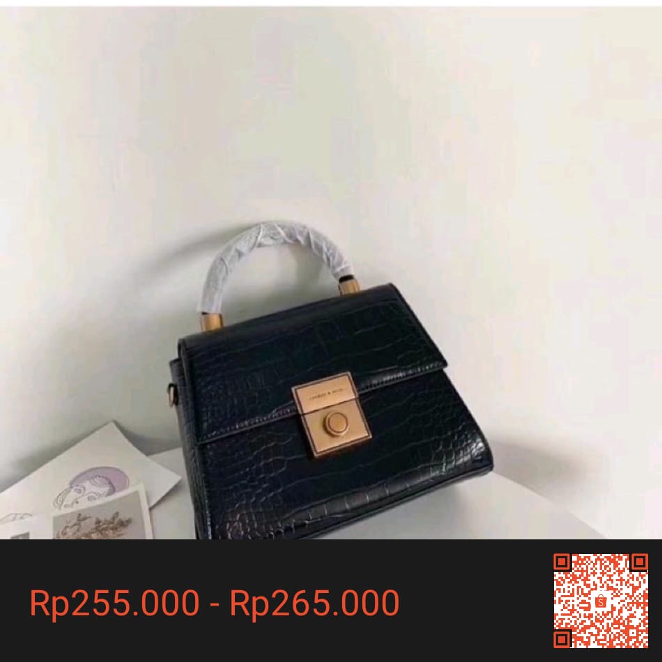 14. Cnk Top Bag