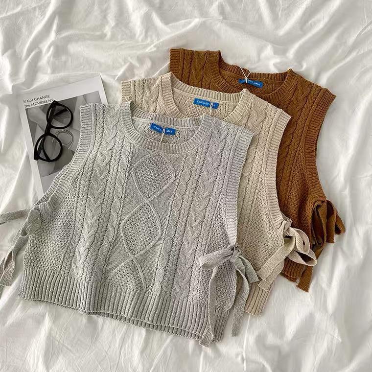 Vest Rajut (tali samping) 