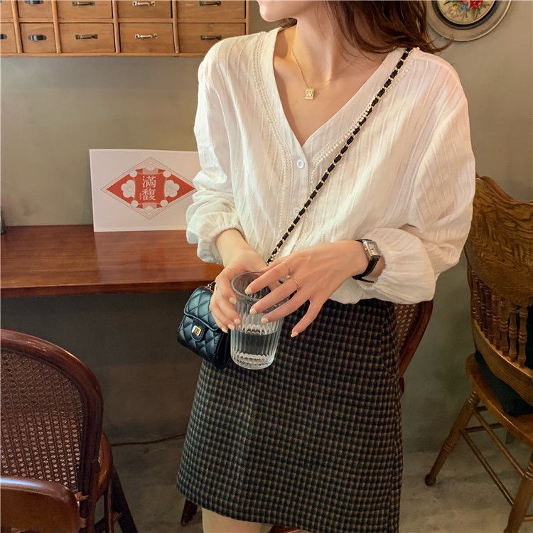 159. Blouse Korea white