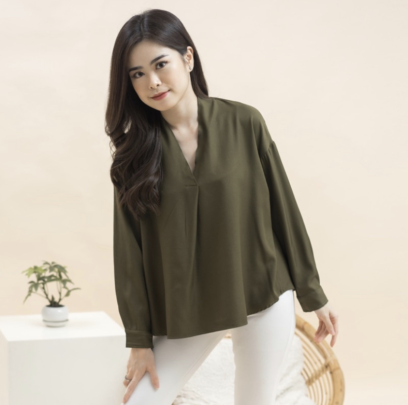 12. BLOUSE VNECK MSMO