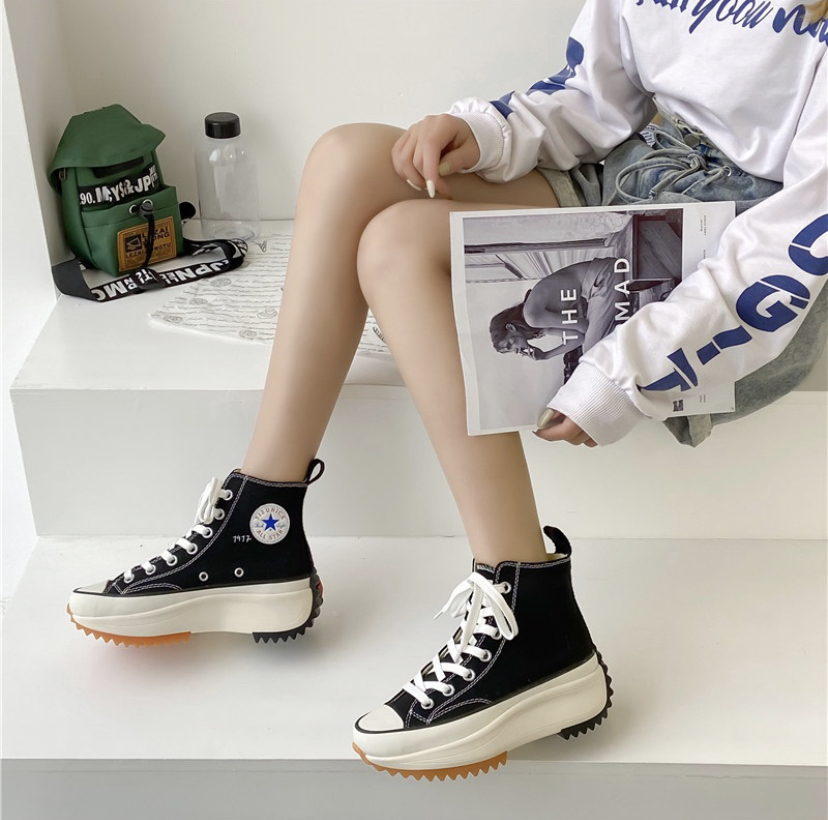 22. RUN HIKE SHOES