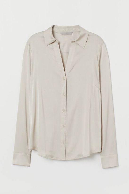 30. KEMEJA WANITA H&M