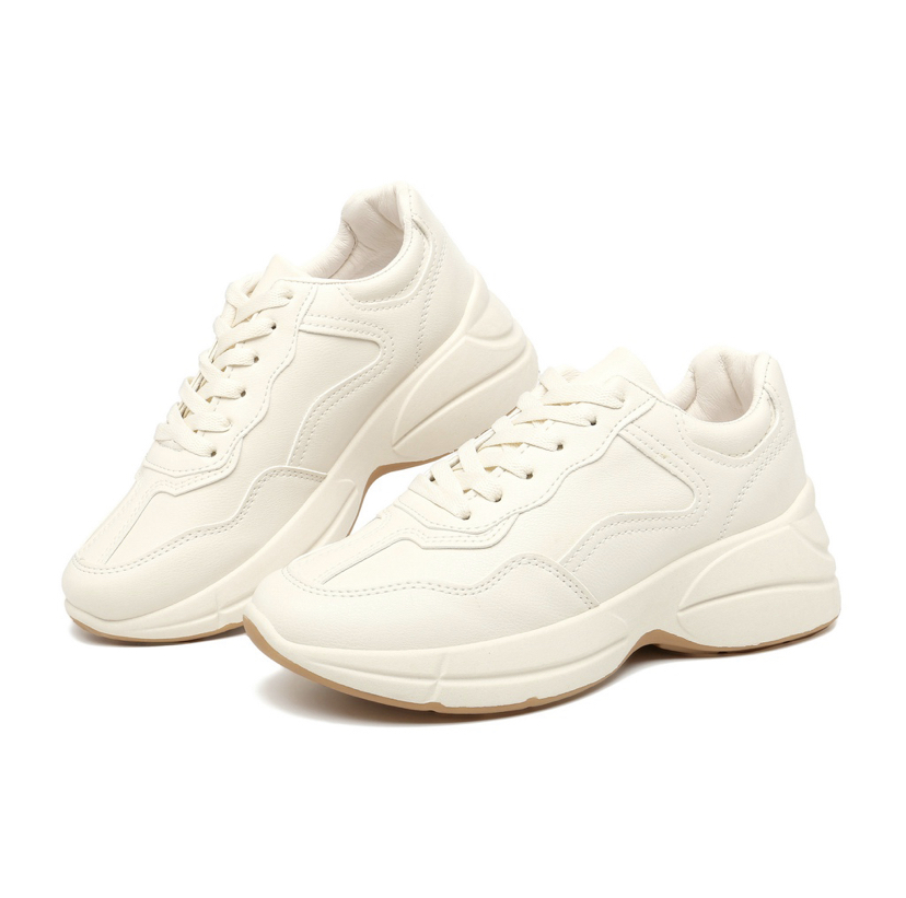 37. SNEAKERS SPORT