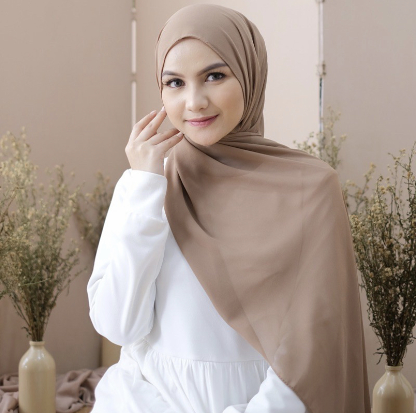 65. PASHMINA CERUTY