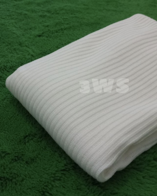 81. ROK SPAN RAJUT BW
