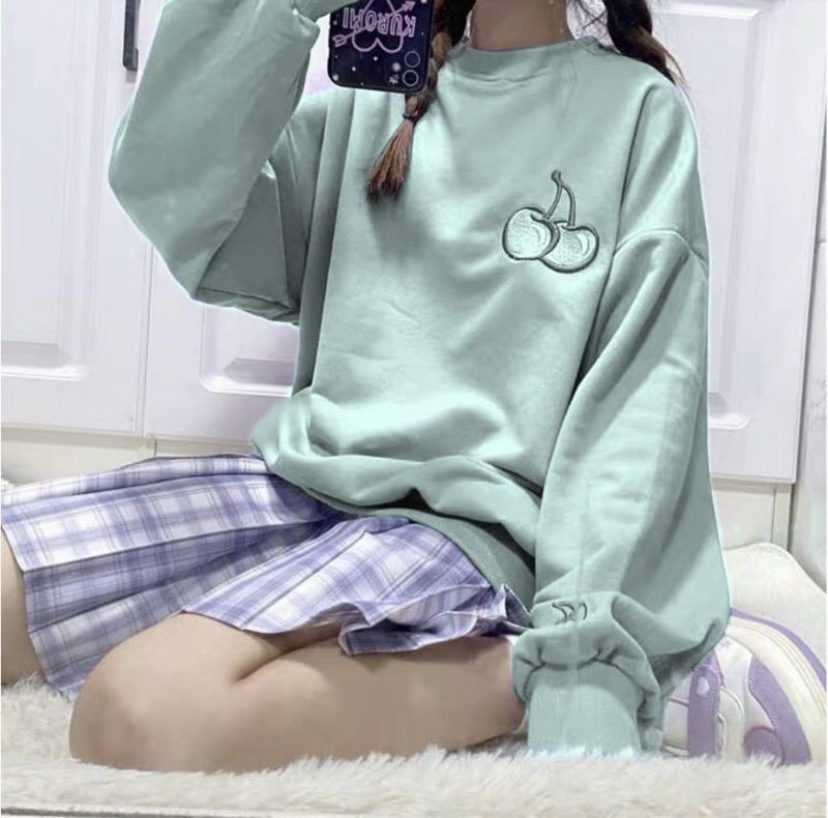 105. SWEATER
