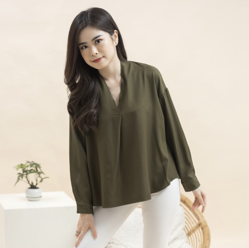 139. BLOUSE VNECK MSMO