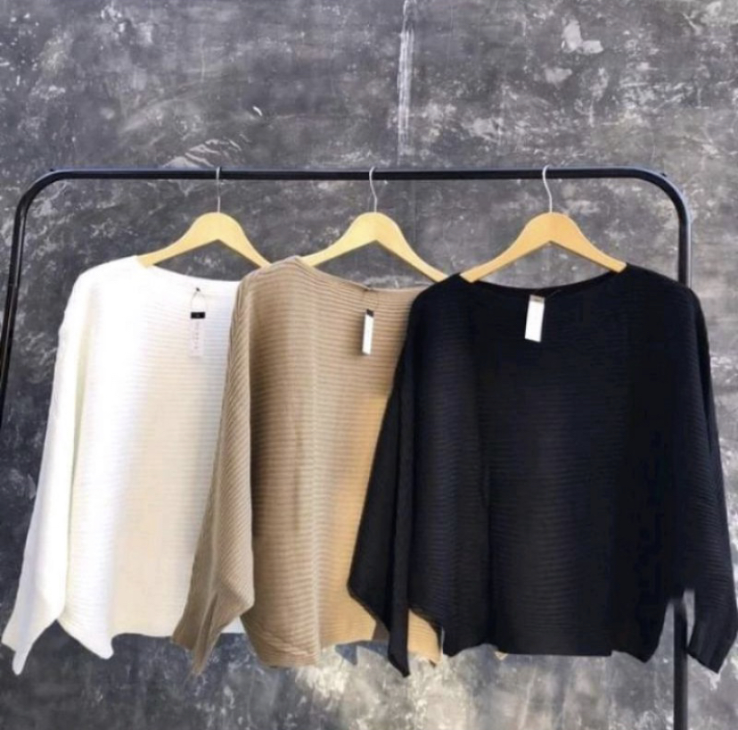 191. BLOUSE RAJUT