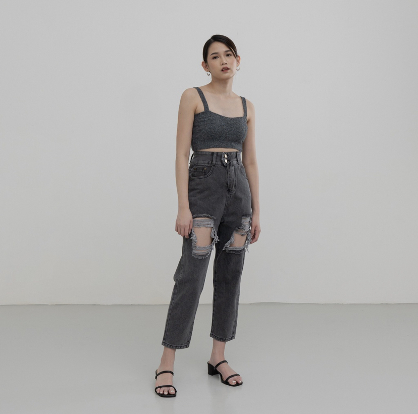 209. HW RIPPED JEANS VIERLINN