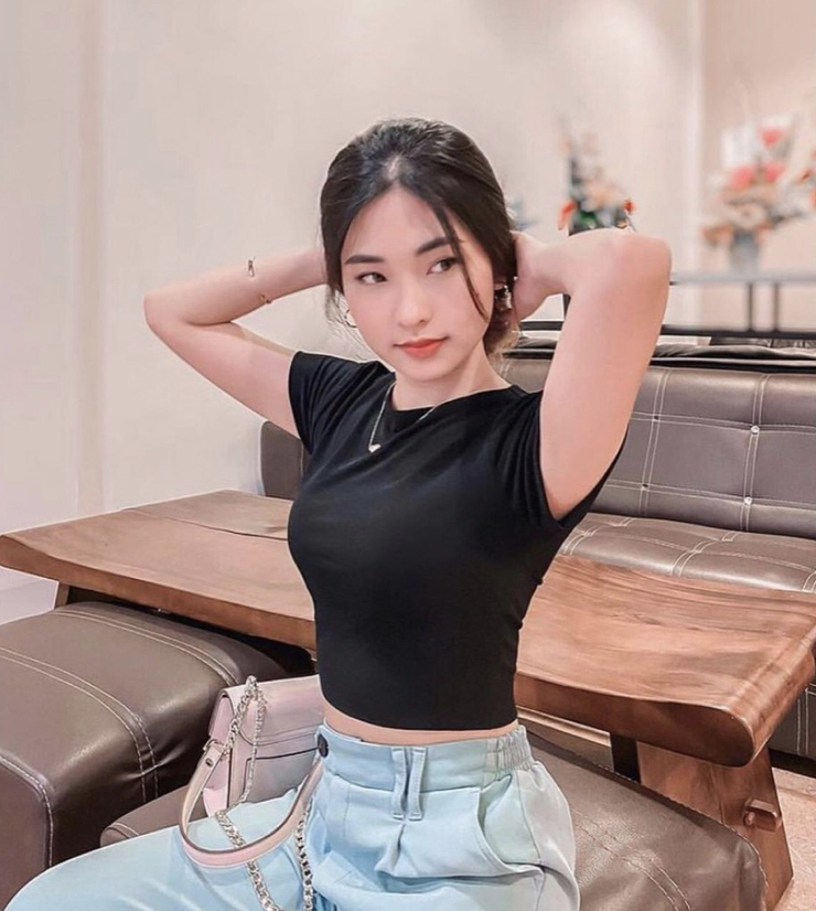 248. CROP TOP KOREA