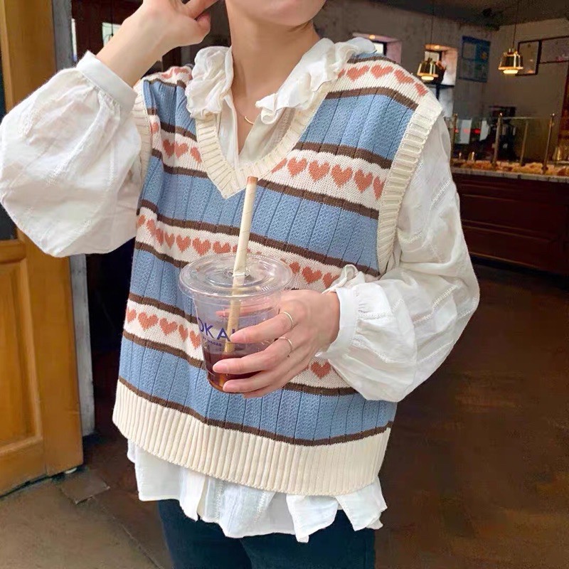 Vest Knit Heart