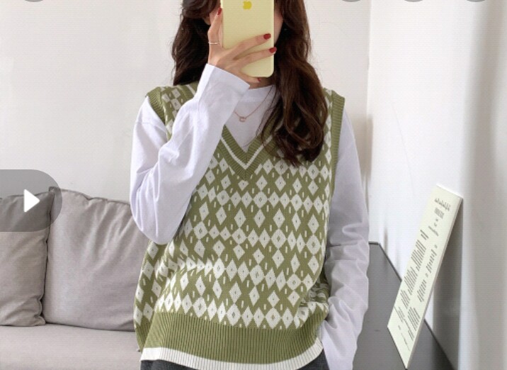 Rompi rajut v-neck(hijau)