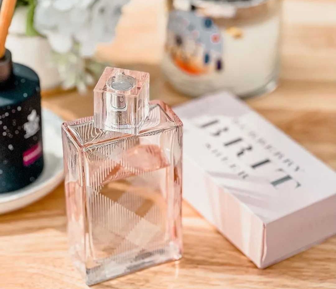 Burberry Brit Sheer (Php. 950.00)