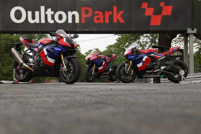 CBR1000RR-R Fireblade SP vs. British Superbike