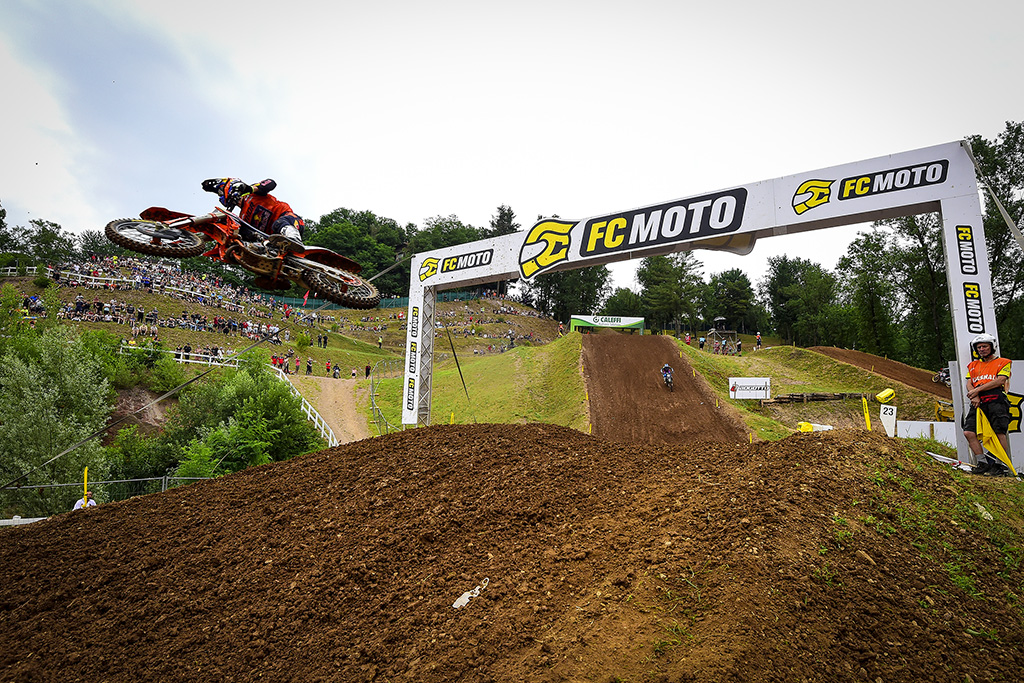 Herlings And Guadagnini Win In Maggiora For The Monster Energy Mxgp Of Italy