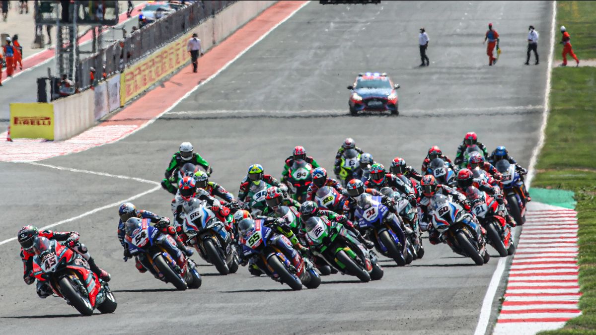 All square as WorldSBK’s intense title fight heads for France