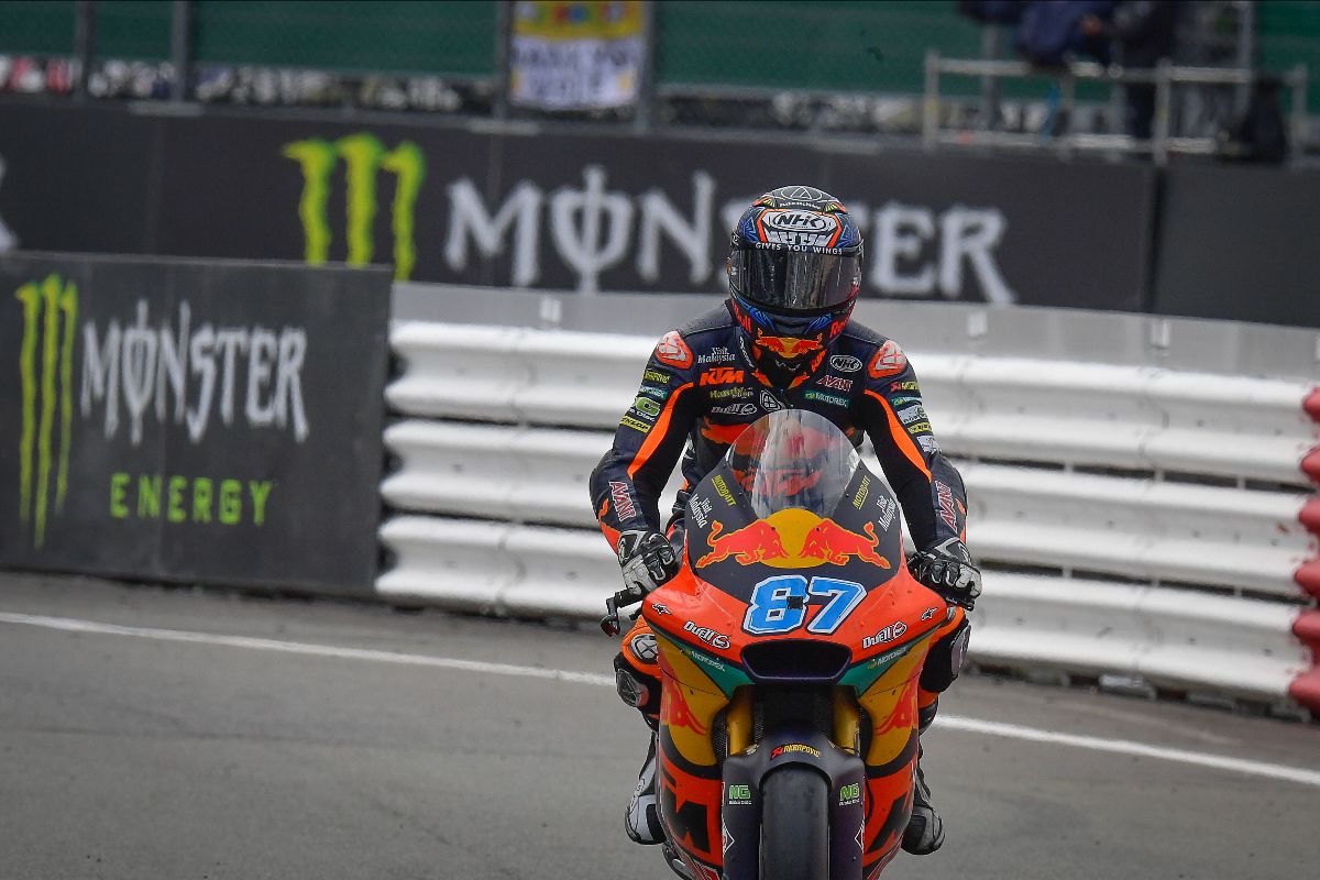 Gardner wins big in the British GP