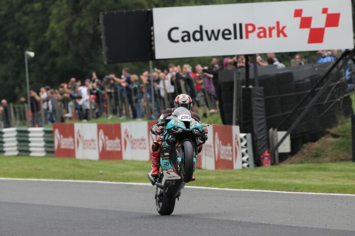 Hickman claims FHO Racing BMW their debut win at Cadwell Park